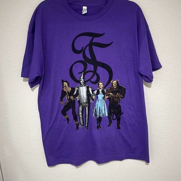 American Apparel Mens Purple Wizard of Oz‎ Short Sleeve Cotton T-Shirt Size XL - Picture 1 of 6